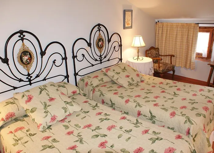 Country house El Acebo Pradena